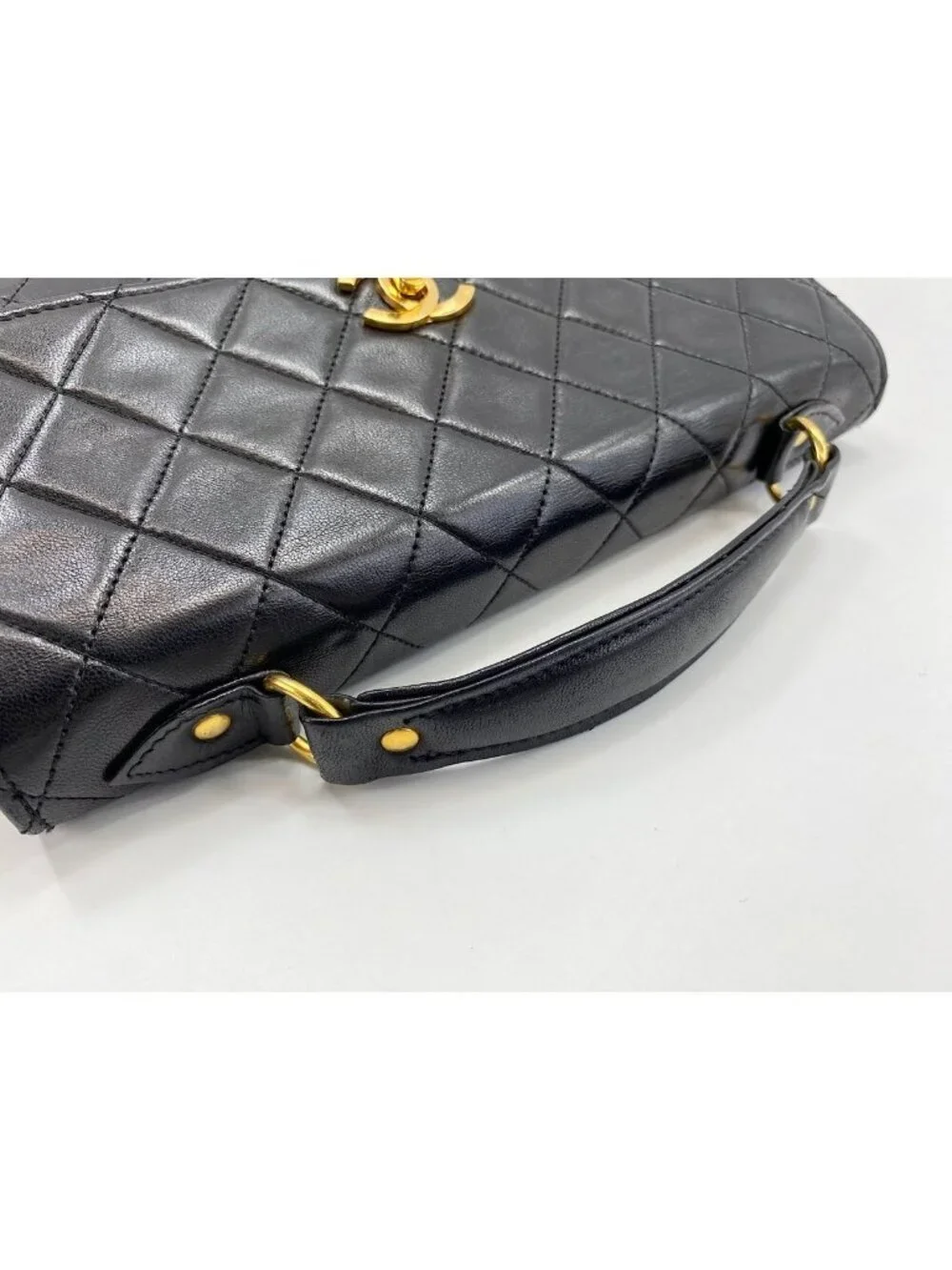 Chanel Shoulder Bag Quilted